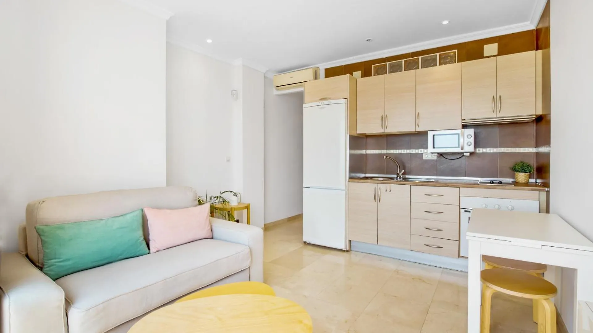 Suite Eden توريمولينوس