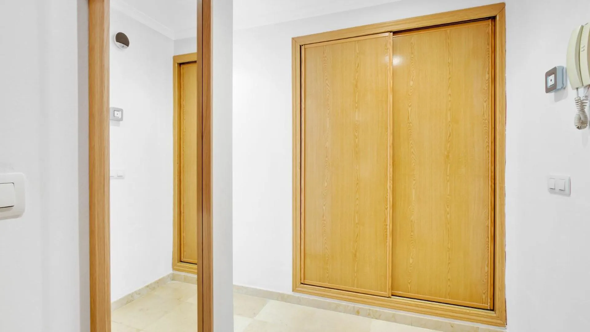 Suite Eden Torremolinos 0*,  Spain